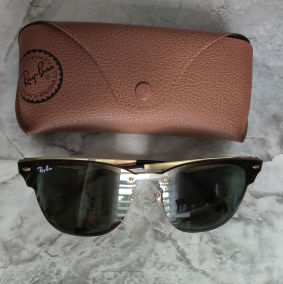 Ray-Ban Clubmasters - Picture 3 of 11